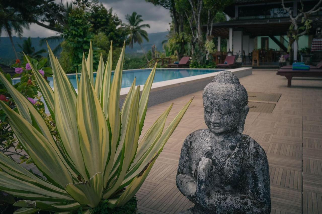 Villa Ipsa มุนดุก ภายนอก รูปภาพ