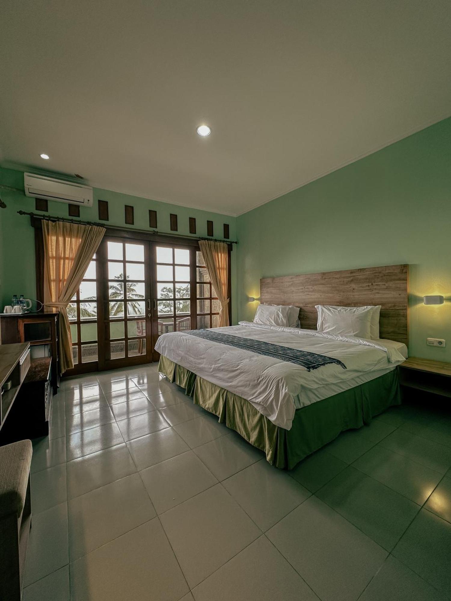 Villa Ipsa มุนดุก ภายนอก รูปภาพ