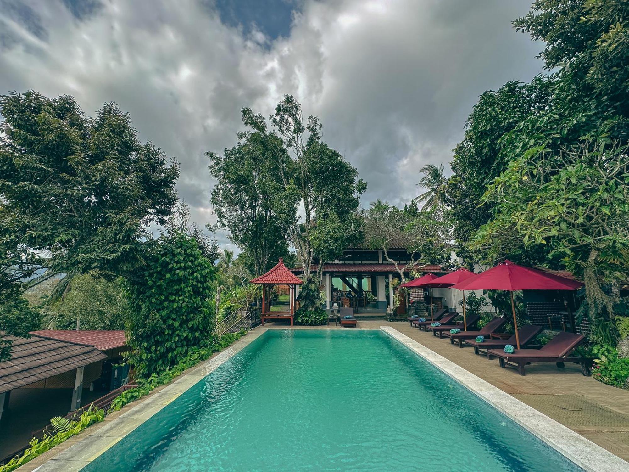 Villa Ipsa มุนดุก ภายนอก รูปภาพ